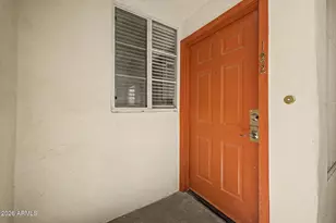 2992 N Miller Rd, Scottsdale, AZ 85251 - Photo 1