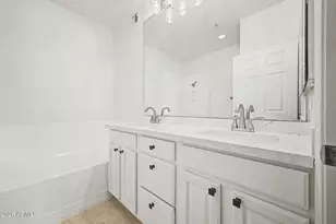 2992 N Miller Rd, Scottsdale, AZ 85251 - Photo 15