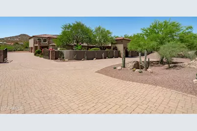 1823 W Maddock Road, Phoenix, AZ 85086 - Photo 5