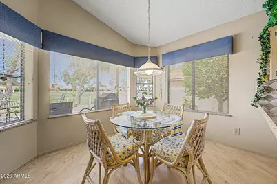 10914 E Chestnut Drive, Sun Lakes, AZ 85248 - Photo 11