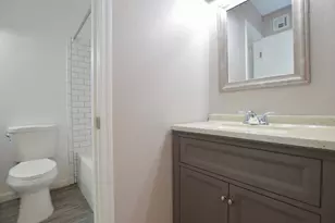785 N Arrowhead Dr, Chandler, AZ 85224 - Photo 13