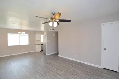 785 N Arrowhead Drive #Apt 2, Chandler, AZ 85224 - Photo 7