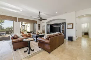 4176 E Clubview Dr, Gilbert, AZ 85298 - Photo 7