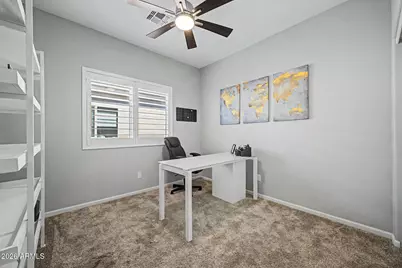 524 W Harwell Road, Phoenix, AZ 85041 - Photo 17