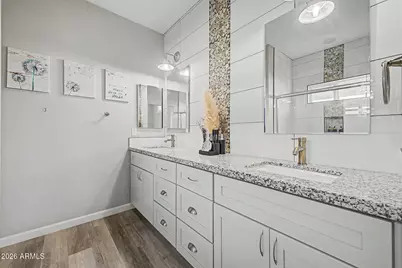 524 W Harwell Road, Phoenix, AZ 85041 - Photo 15