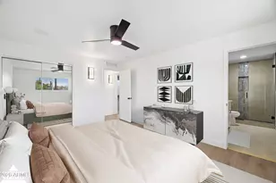 8737 E Valley Vista Dr, Scottsdale, AZ 85250 - Photo 15