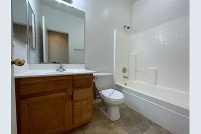 10541 W Almeria Road, Avondale, AZ 85392 - Photo 11