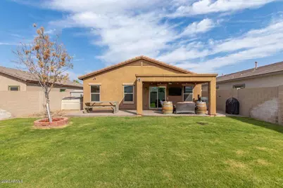 10811 W El Cortez Place, Peoria, AZ 85383 - Photo 15