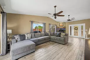 1502 S Prospectors Rd, Apache Junction, AZ 85119 - Photo 11