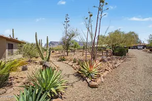 1502 S Prospectors Rd, Apache Junction, AZ 85119 - Photo 7