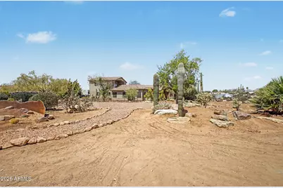 1502 S Prospectors Road, Apache Junction, AZ 85119 - Photo 5