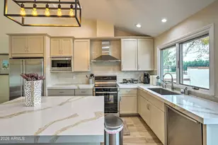 7833 E Foxmore Ln, Scottsdale, AZ 85258 - Photo 9