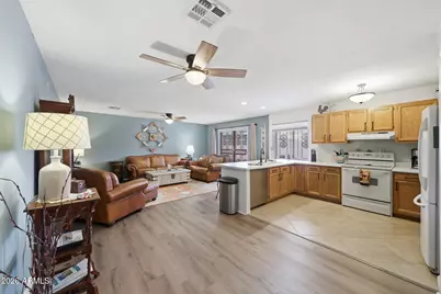 17819 N Del Webb Boulevard, Sun City, AZ 85373 - Photo 15