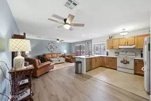 17819 N Del Webb Blvd, Sun City, AZ 85373 - Photo 15