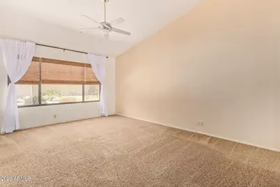 9018 E Caribbean Lane, Scottsdale, AZ 85260 - Photo 13