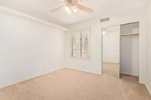 9018 E Caribbean Ln, Scottsdale, AZ 85260 - Photo 17
