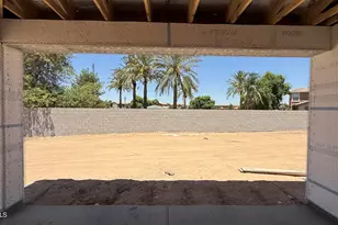 4752 W Ellis St, Laveen, AZ 85339 - Photo 9
