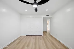8203 E Vista Dr, Scottsdale, AZ 85250 - Photo 15