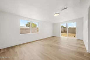 4837 W Highland Ave, Phoenix, AZ 85031 - Photo 17