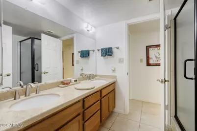250 E Hackamore Street, Mesa, AZ 85201 - Photo 15