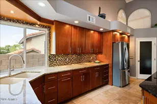 1221 E Claire Dr, Phoenix, AZ 85022 - Photo 15