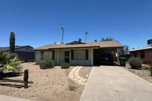 2324 W Poinsettia Dr, Phoenix, AZ 85029 - Photo 1