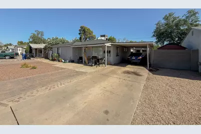 1221 E Highland Avenue #3, Phoenix, AZ 85014 - Photo 3