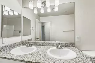12452 W Lindbergh Dr, Peoria, AZ 85383 - Photo 17