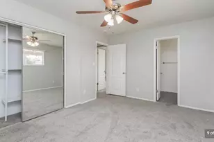 2631 S Holbrook Ln, Tempe, AZ 85282 - Photo 9