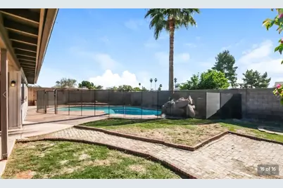 2631 S Holbrook Lane, Tempe, AZ 85282 - Photo 15