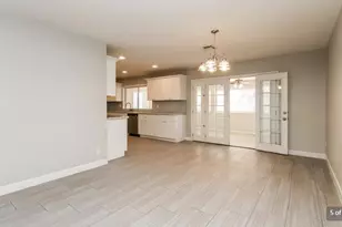 2631 S Holbrook Ln, Tempe, AZ 85282 - Photo 5