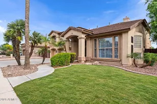 935 E San Carlos Way, Chandler, AZ 85249 - Photo 3