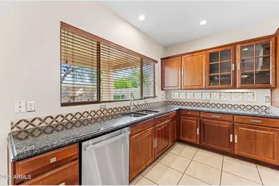 935 E San Carlos Way, Chandler, AZ 85249 - Photo 25