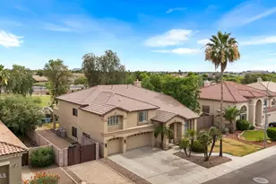 935 E San Carlos Way, Chandler, AZ 85249 - Photo 3