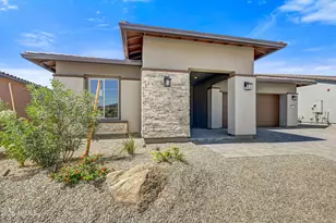 33332 N 130th Ln, Peoria, AZ 85383 - Photo 3