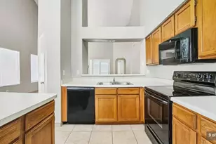 2142 W Monona Dr, Phoenix, AZ 85027 - Photo 9
