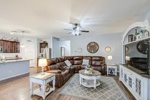 2810 E Omega Dr, San Tan Valley, AZ 85143 - Photo 11