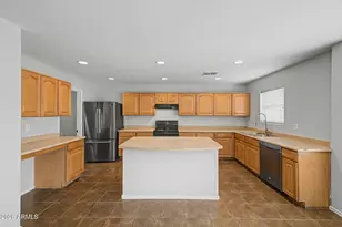 3131 W Apollo Rd, Phoenix, AZ 85041 - Photo 13