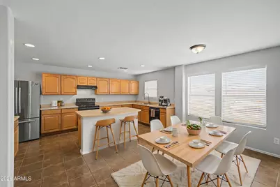 3131 W Apollo Road, Phoenix, AZ 85041 - Photo 13