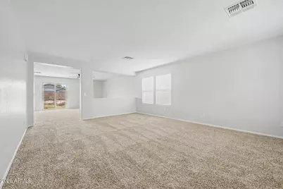 3131 W Apollo Road, Phoenix, AZ 85041 - Photo 5
