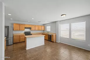 3131 W Apollo Rd, Phoenix, AZ 85041 - Photo 17