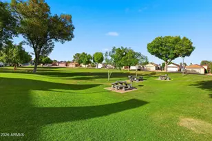 18830 N 34th Ln, Phoenix, AZ 85027 - Photo 33