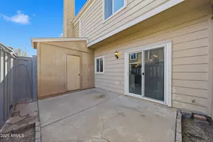 18830 N 34th Ln, Phoenix, AZ 85027 - Photo 27