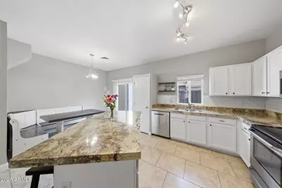 18830 N 34th Lane #2, Phoenix, AZ 85027 - Photo 9