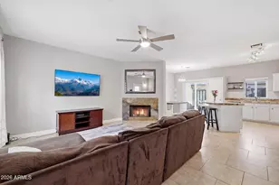 18830 N 34th Ln, Phoenix, AZ 85027 - Photo 7