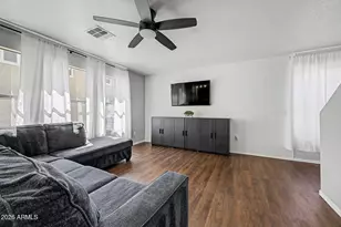 1331 S Bridgegate Dr, Gilbert, AZ 85296 - Photo 9
