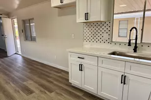 8601 N 71st Ave, Glendale, AZ 85301 - Photo 11