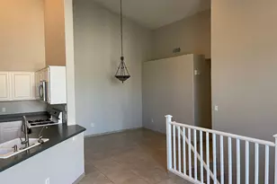 7514 E Earll Dr, Scottsdale, AZ 85251 - Photo 9