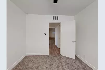 2431 W Shady Glen Avenue, Phoenix, AZ 85023 - Photo 11