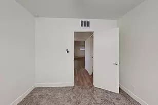 2431 W Shady Glen Ave, Phoenix, AZ 85023 - Photo 11